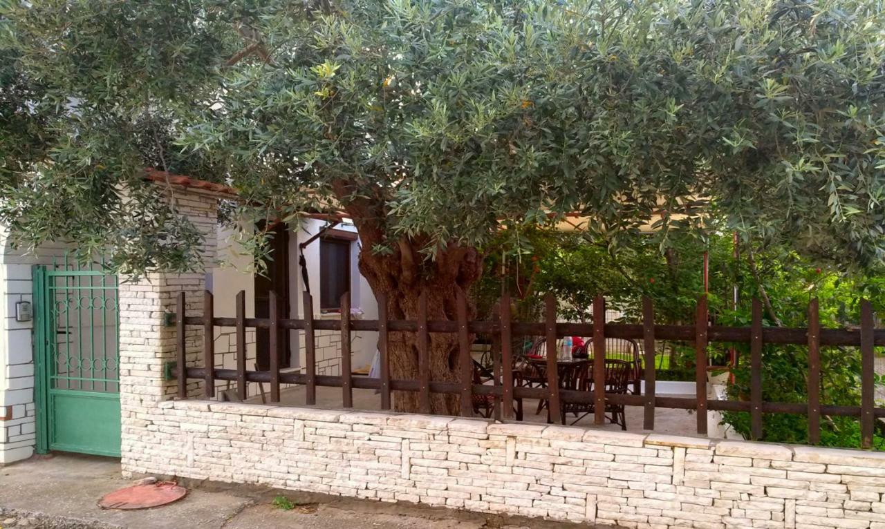 הוילה Skála Kallirákhis Our Parent'S House. Family House For Rent מראה חיצוני תמונה