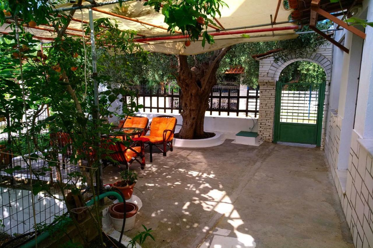 הוילה Skála Kallirákhis Our Parent'S House. Family House For Rent מראה חיצוני תמונה
